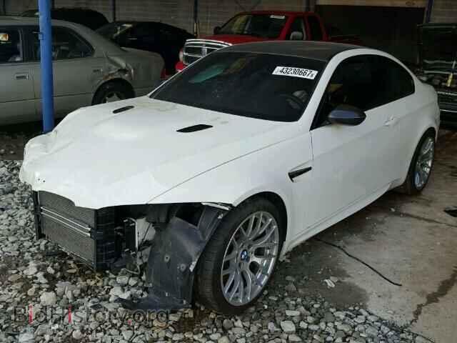 2011 BMW M3 - VIN: WBSKG9C5XBE645964 - Фото 2