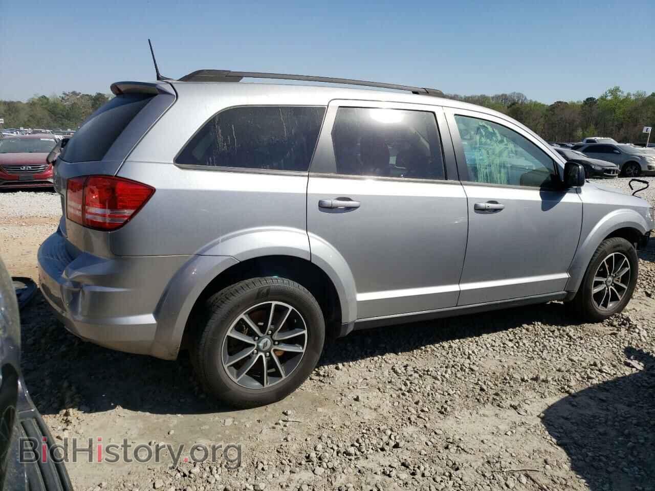 2018 DODGE JOURNEY - VIN: 3C4PDCAB1JT526338 - Фото 3