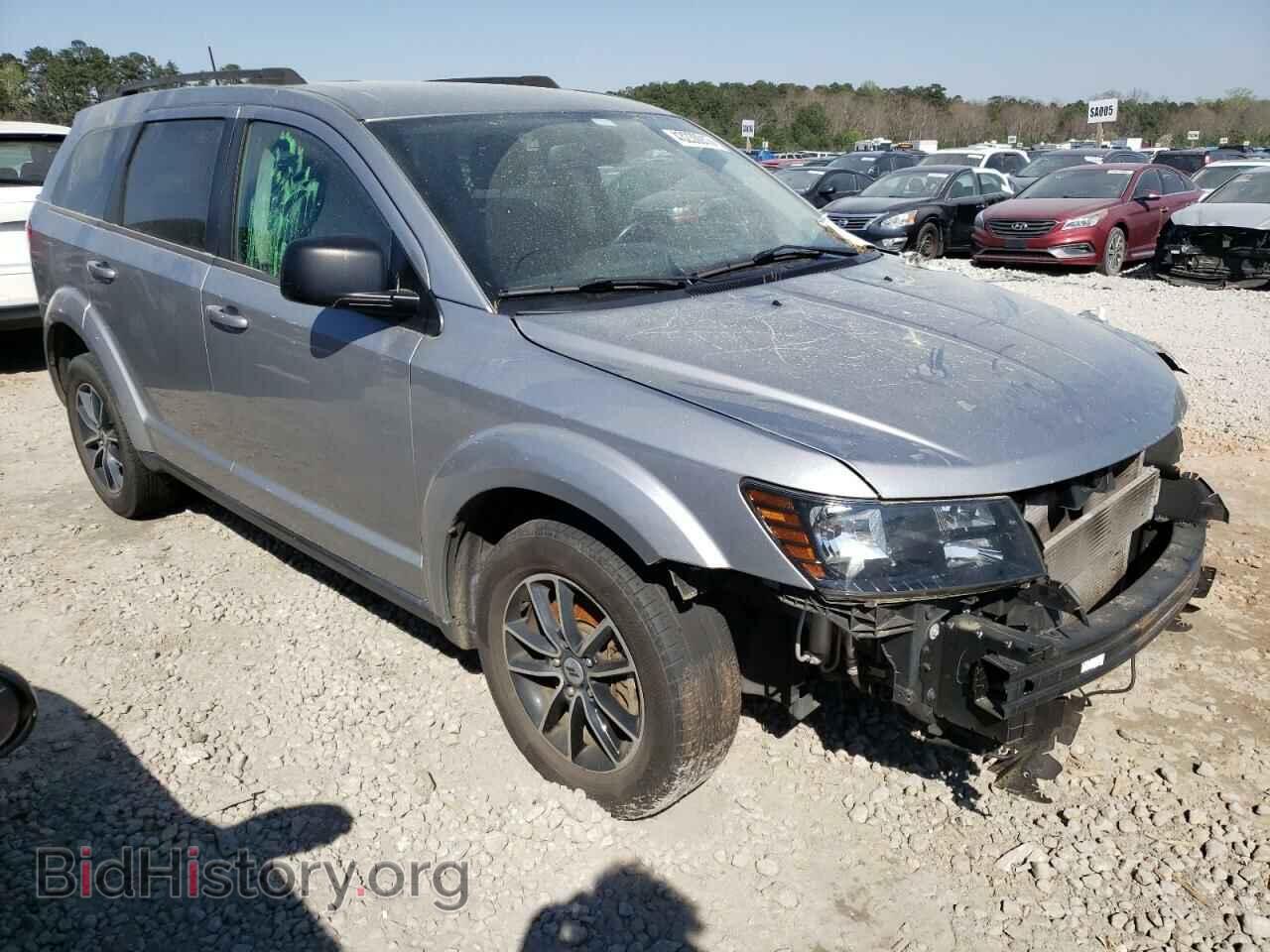 2018 DODGE JOURNEY - VIN: 3C4PDCAB1JT526338 - Фото 4