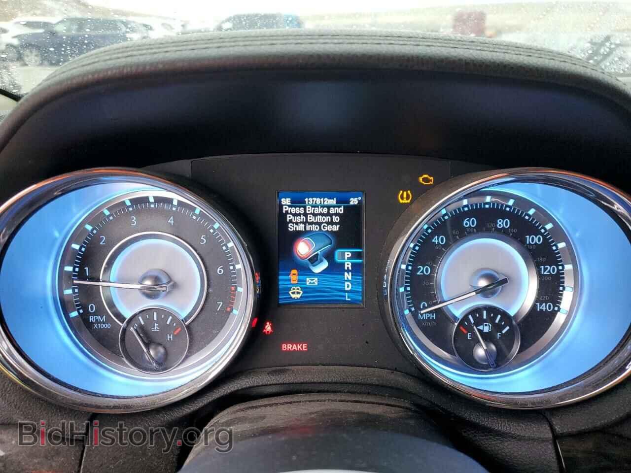 2013 CHRYSLER 300 - VIN: 2C3CCARG0DH633906 - Фото 9