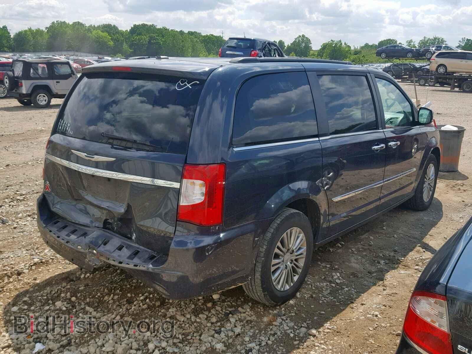 2013 CHRYSLER TOWN & COU - VIN: 2C4RC1CGXDR757593 - Фото 4
