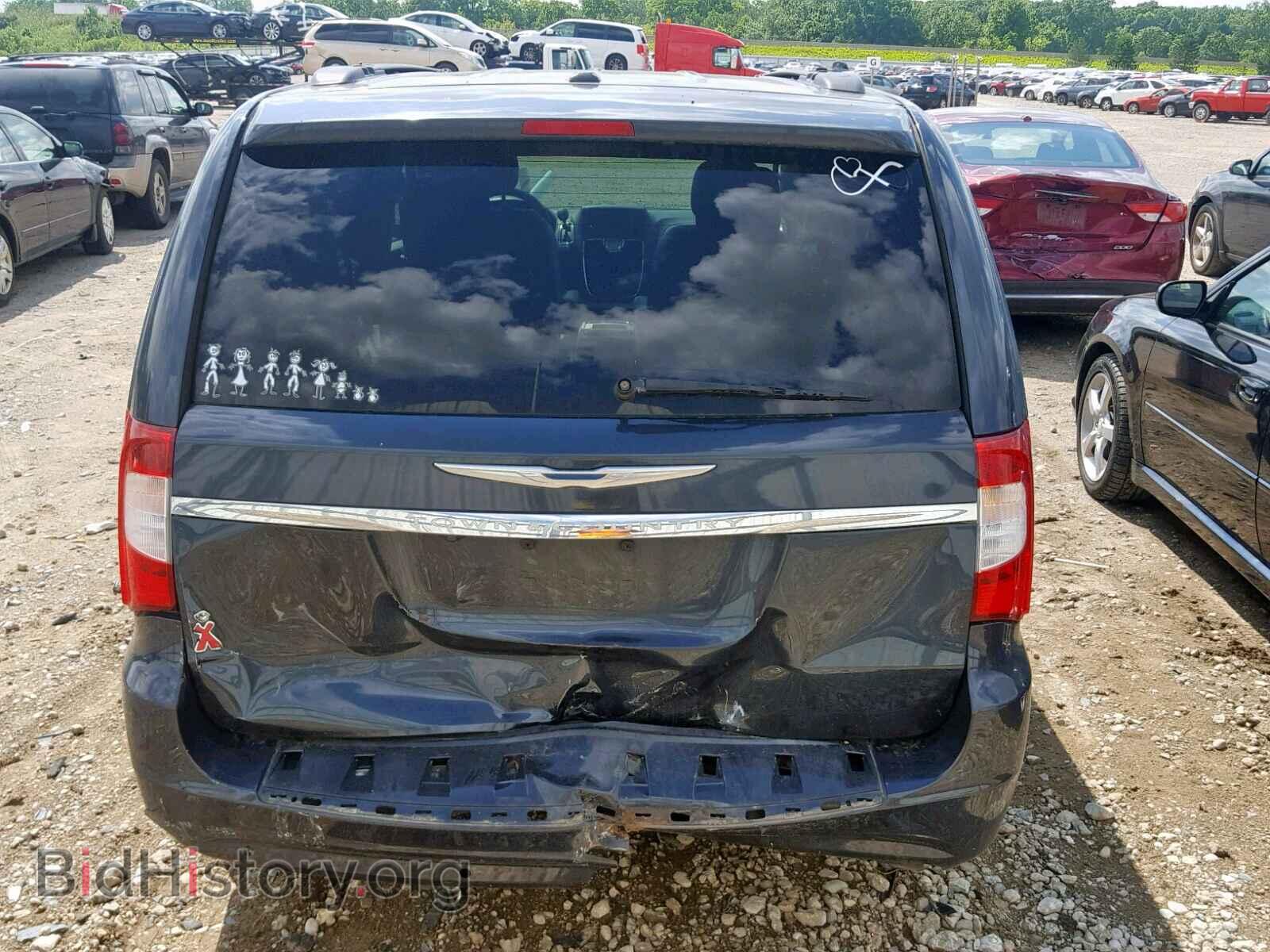 2013 CHRYSLER TOWN & COU - VIN: 2C4RC1CGXDR757593 - Фото 9