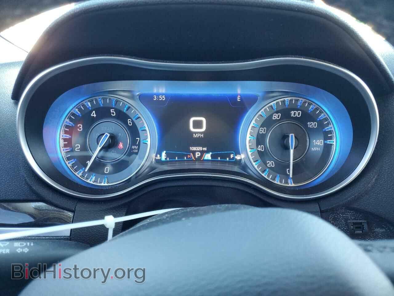 2017 CHRYSLER 300 - VIN: 2C3CCAAG8HH506595 - Фото 9