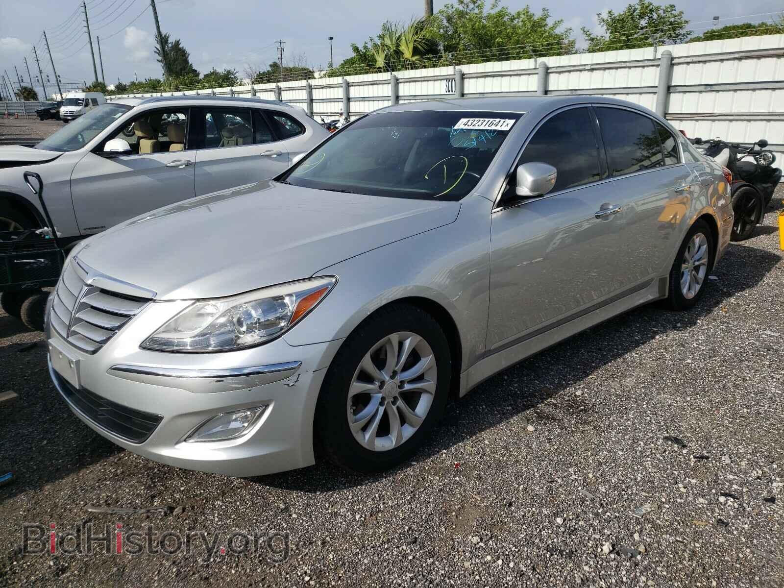 2013 HYUNDAI GENESIS - VIN: KMHGC4DD2DU240784 - Фото 2