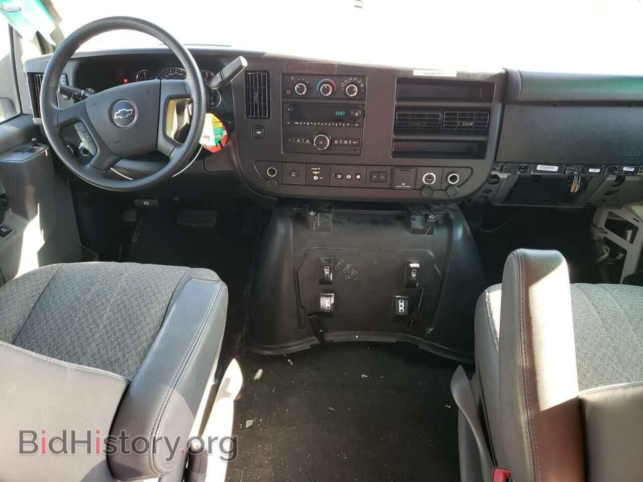 2019 CHEVROLET EXPRESS - VIN: 1GAZGPFG8K1247112 - Фото 8