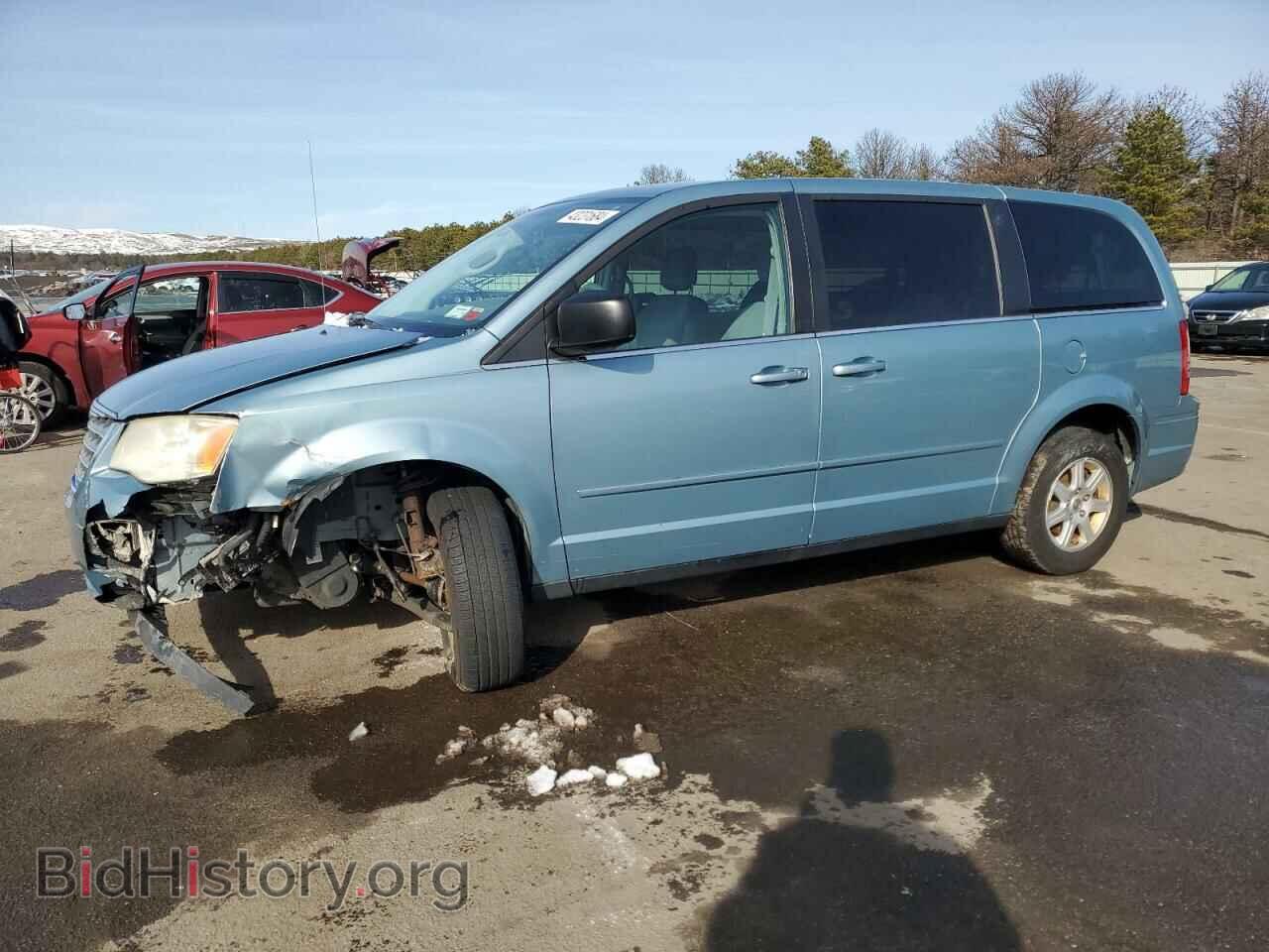 Photo 2A4RR2D17AR428810 - CHRYSLER MINIVAN 2010