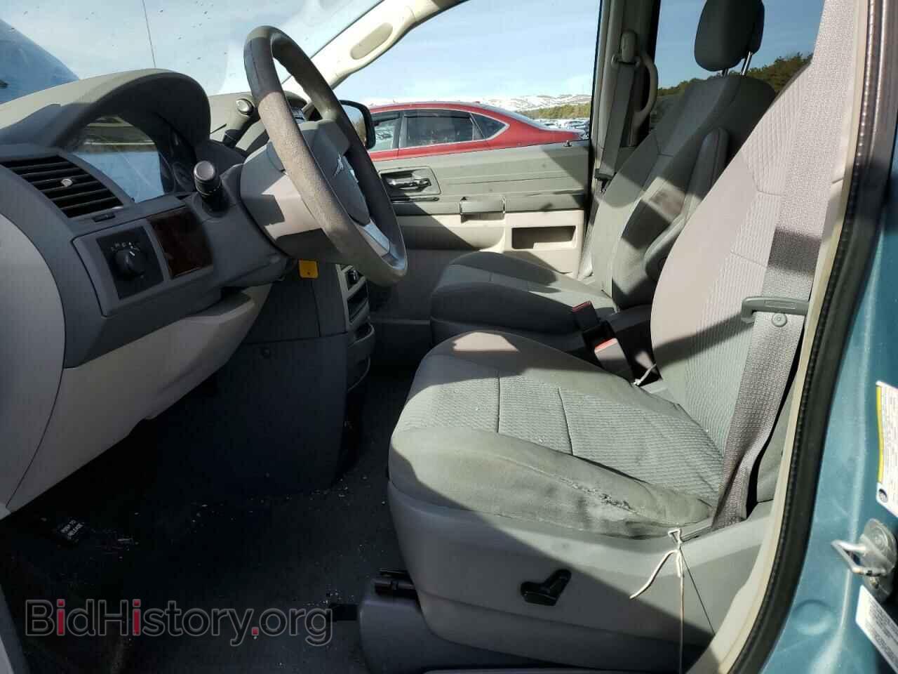 2010 CHRYSLER MINIVAN - VIN: 2A4RR2D17AR428810 - Photo 7