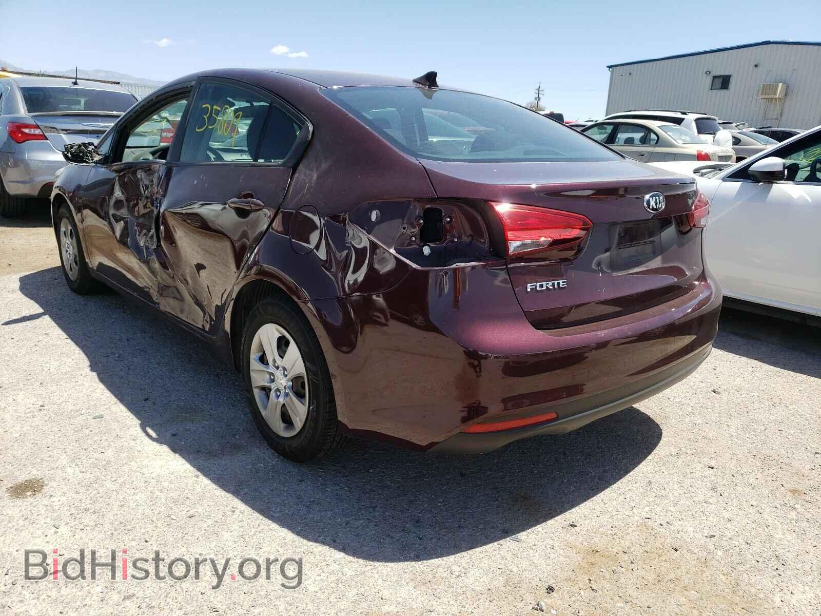 2017 KIA FORTE - VIN: 3KPFK4A72HE018381 - Фото 3