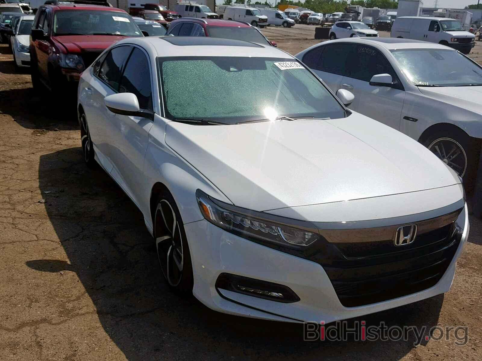 Photo 1HGCV1E3XJA127584 - HONDA ACCORD SPO 2018