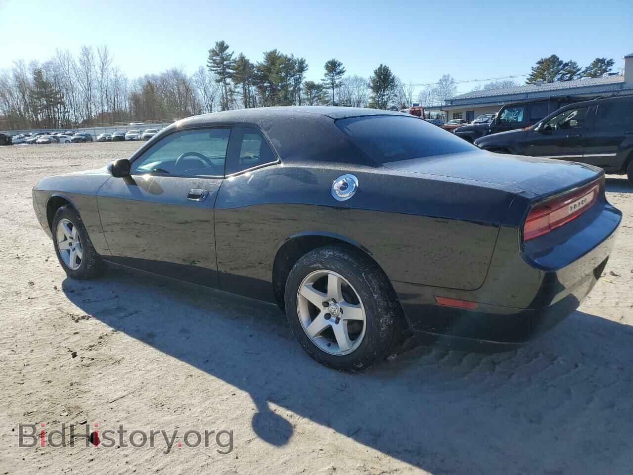2010 DODGE CHALLENGER - VIN: 2B3CJ4DV2AH166736 - Photo 2