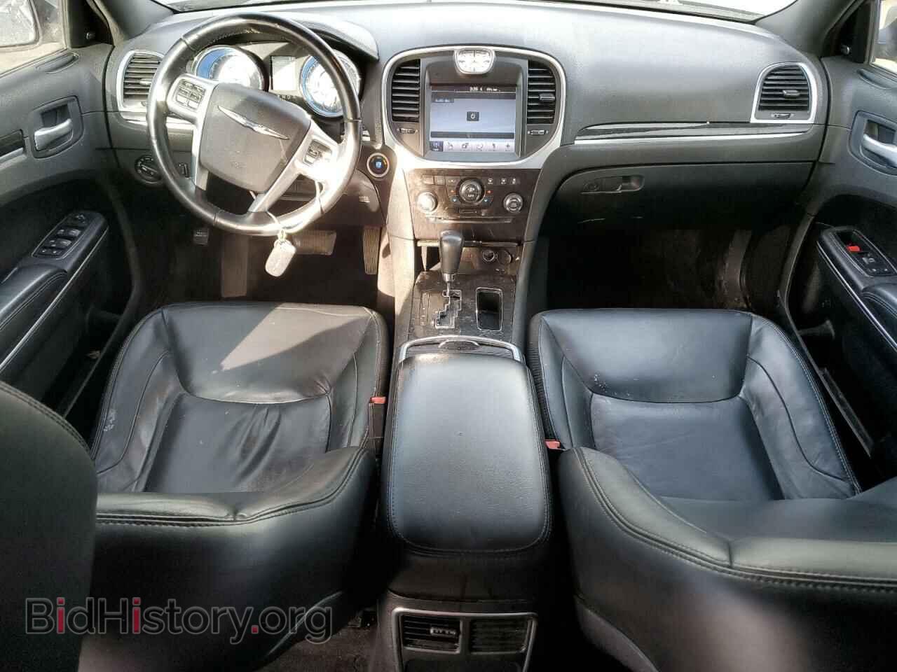 2011 CHRYSLER 300 - VIN: 2C3CA5CG3BH557942 - Фото 8