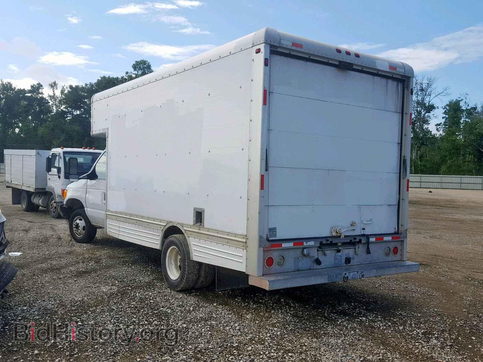 2007 FORD ECONOLINE - VIN: 1FDXE45S27DA22288 - Фото 3