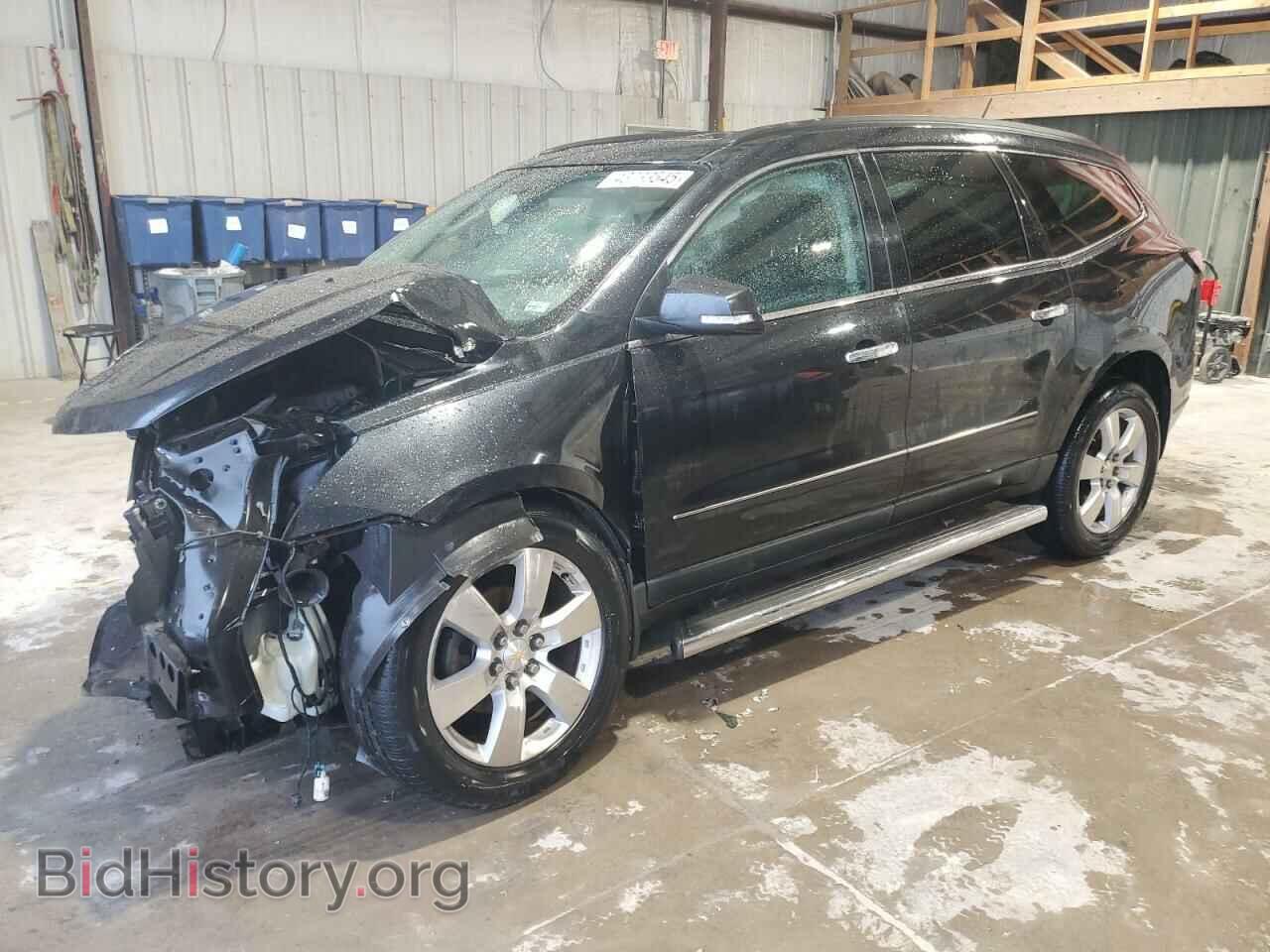 Фотография 1GNKRLKD4DJ106880 - CHEVROLET TRAVERSE 2013