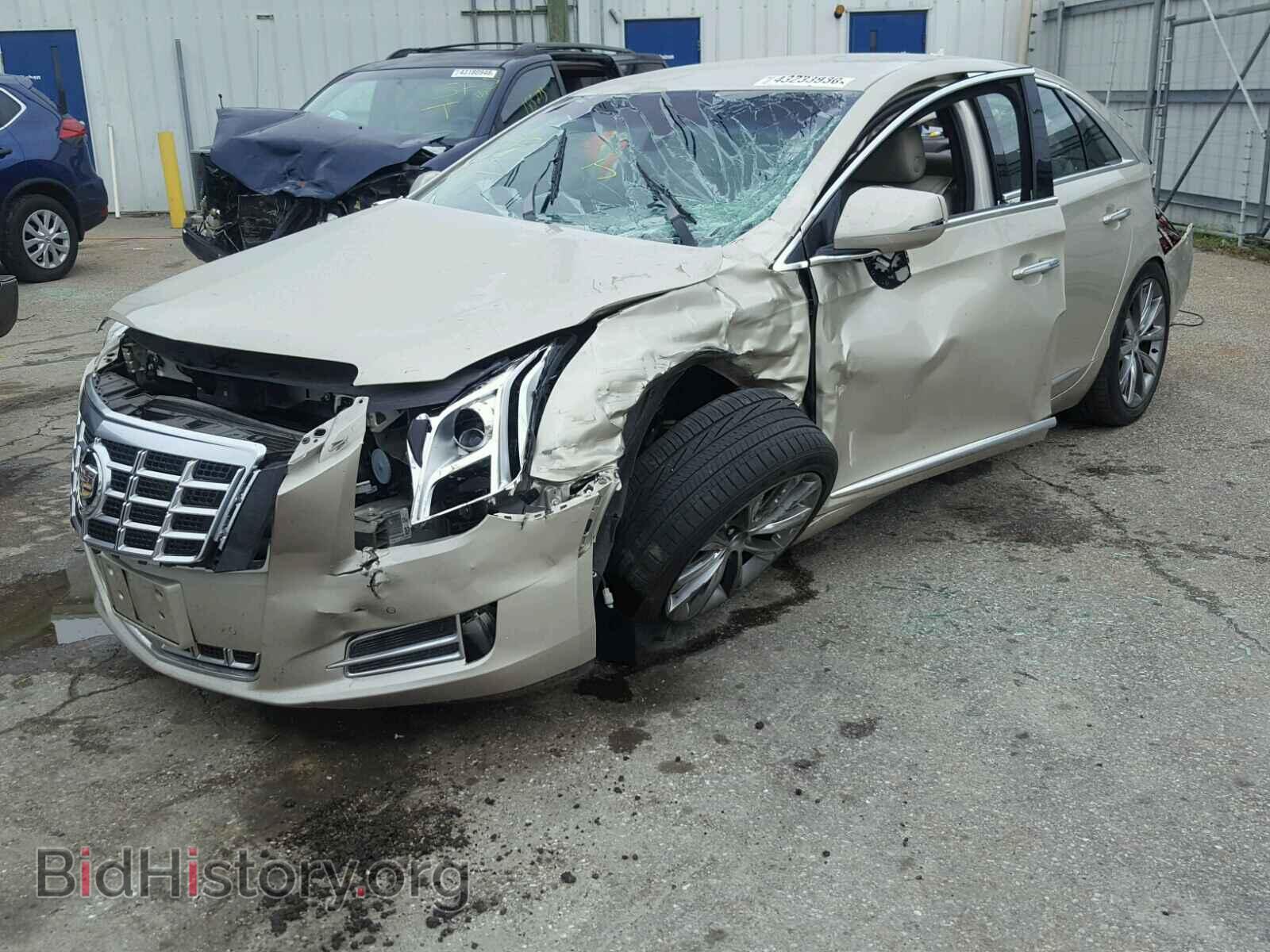 2013 CADILLAC XTS - VIN: 2G61P5S33D9218694 - Фото 2