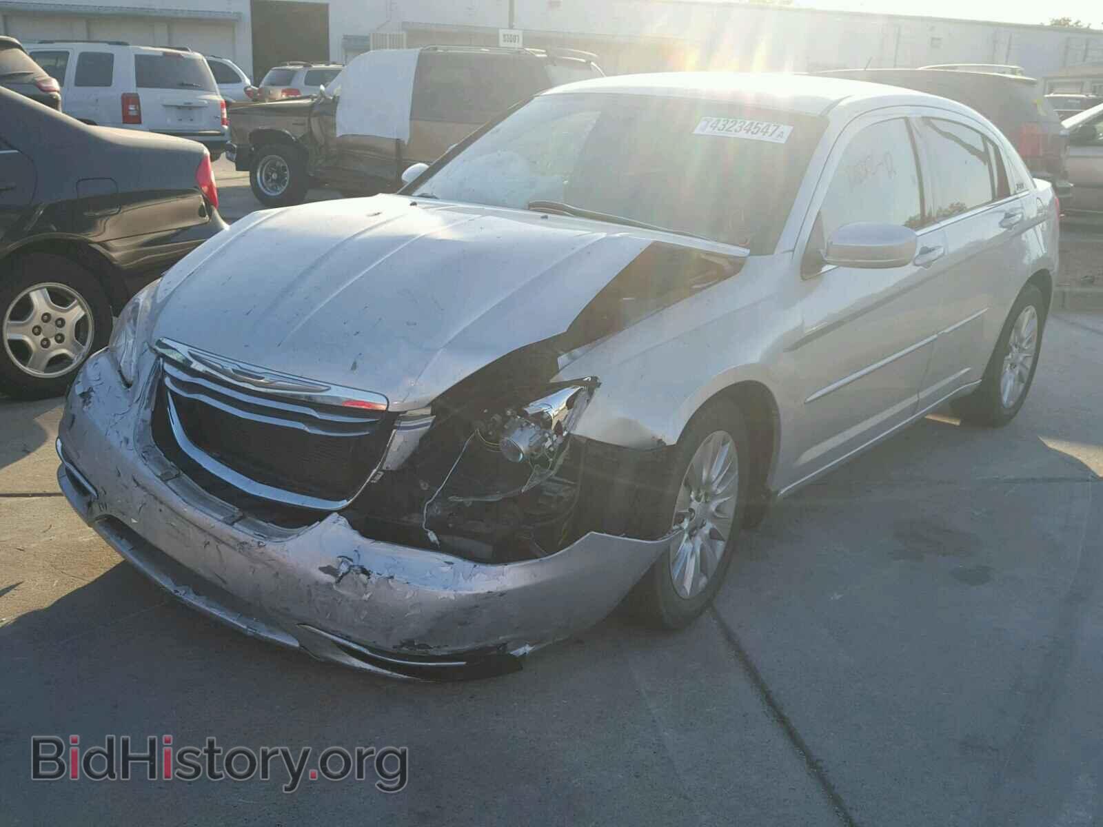 2012 CHRYSLER 200 - VIN: 1C3CCBABXCN202162 - Photo 2