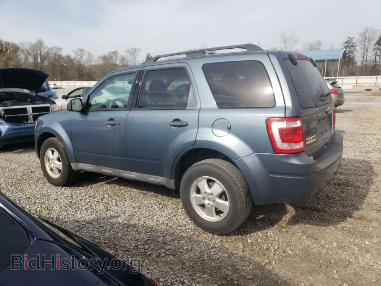 2011 FORD ESCAPE - VIN: 1FMCU0DG6BKC70037 - Фото 2