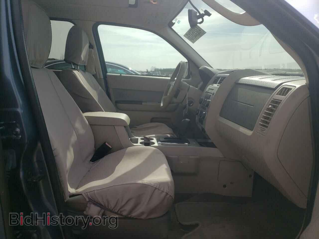 2011 FORD ESCAPE - VIN: 1FMCU0DG6BKC70037 - Фото 11