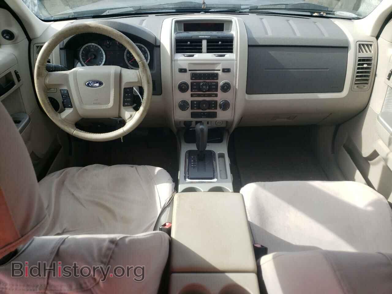 2011 FORD ESCAPE - VIN: 1FMCU0DG6BKC70037 - Фото 8