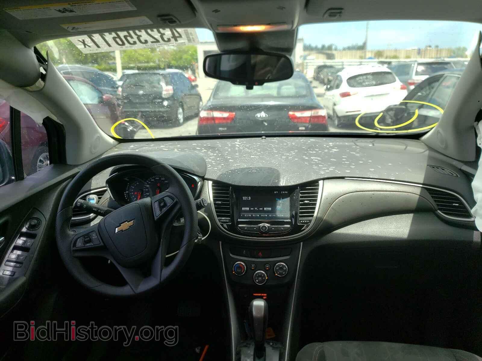 2017 CHEVROLET TRAX - VIN: 3GNCJLSB0HL274766 - Фото 9
