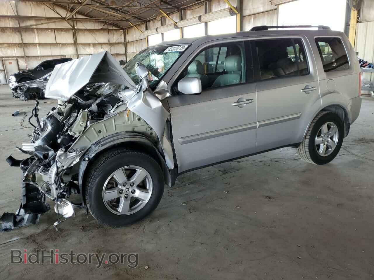 Photo 5FNYF3H53BB009850 - HONDA PILOT 2011