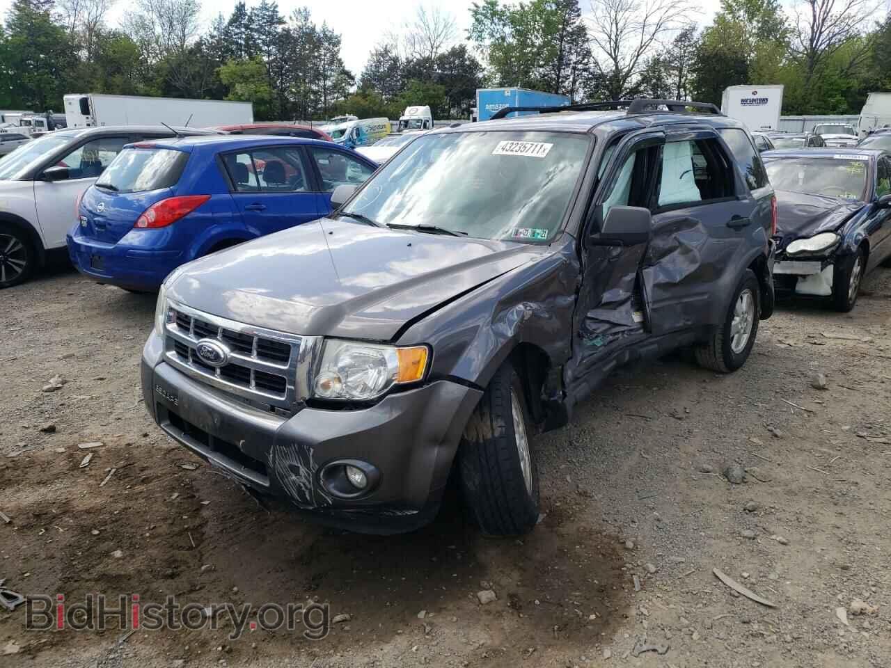 2011 FORD ESCAPE - VIN: 1FMCU9DG0BKB51422 - Фото 2
