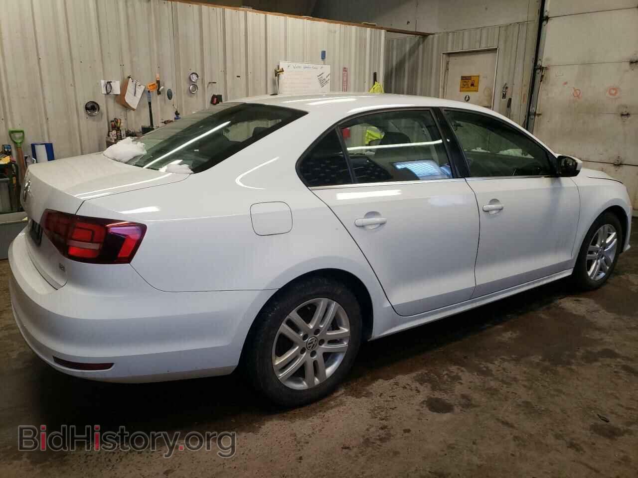 2017 VOLKSWAGEN JETTA - VIN: 3VW2B7AJ1HM265079 - Фото 3
