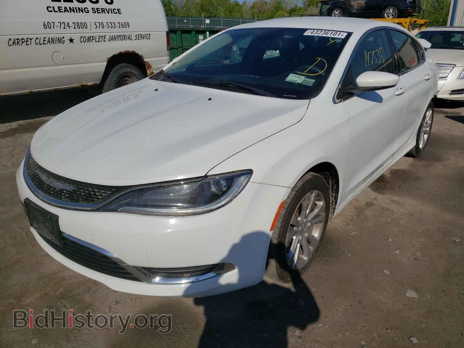 2015 CHRYSLER 200 - VIN: 1C3CCCAB3FN570810 - Photo 2
