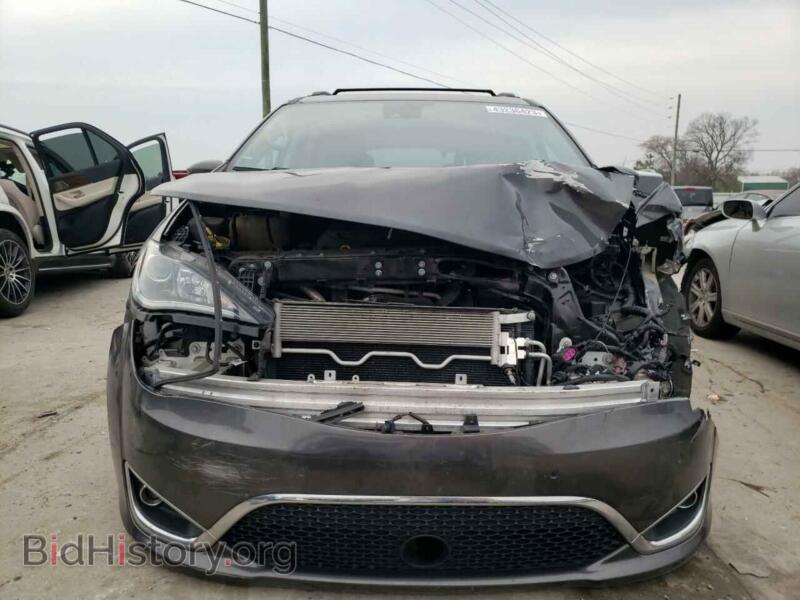 2020 Chrysler PACIFICA (VIN 2C4RC1EG8LR135408) — photo 5 of 13