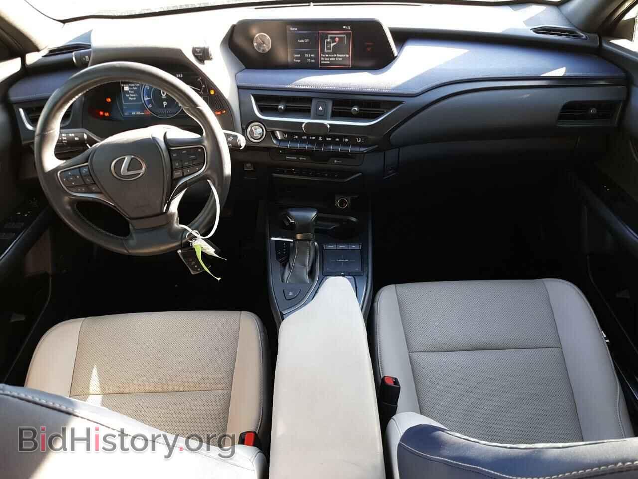2019 LEXUS UX 200 - VIN: JTHY3JBH5K2000276 - Фото 8