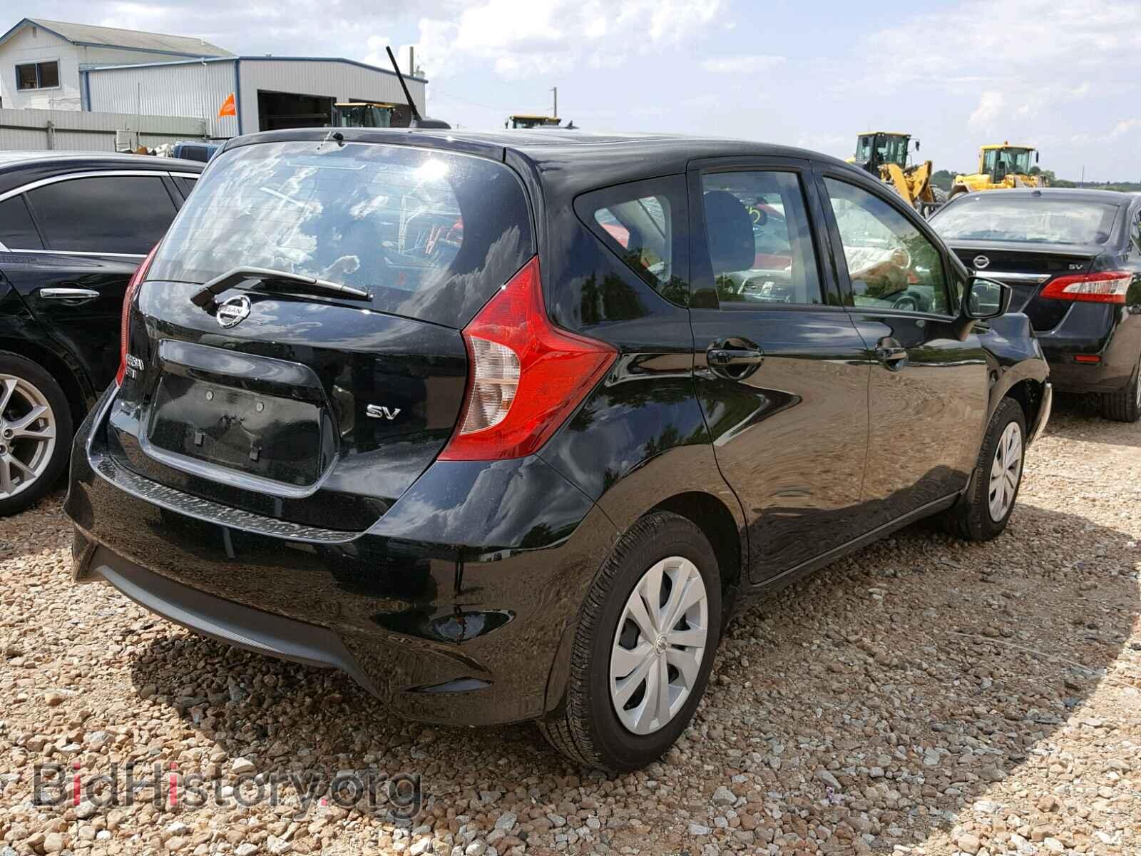 2017 NISSAN VERSA - VIN: 3N1CE2CP0HL382034 - Photo 4