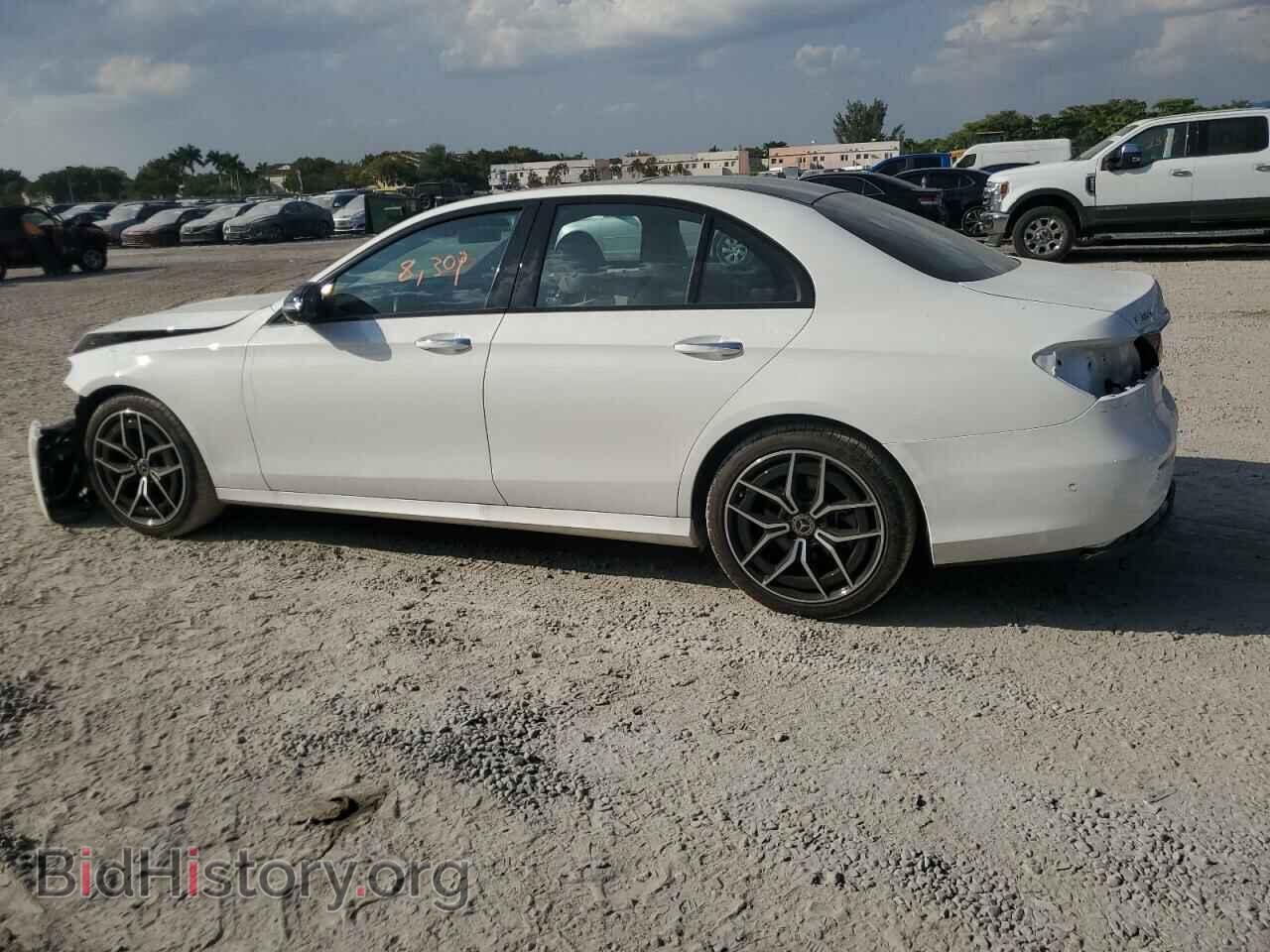 2021 MERCEDES-BENZ E-CLASS - VIN: W1KZF8DB8MA916463 - Фото 2