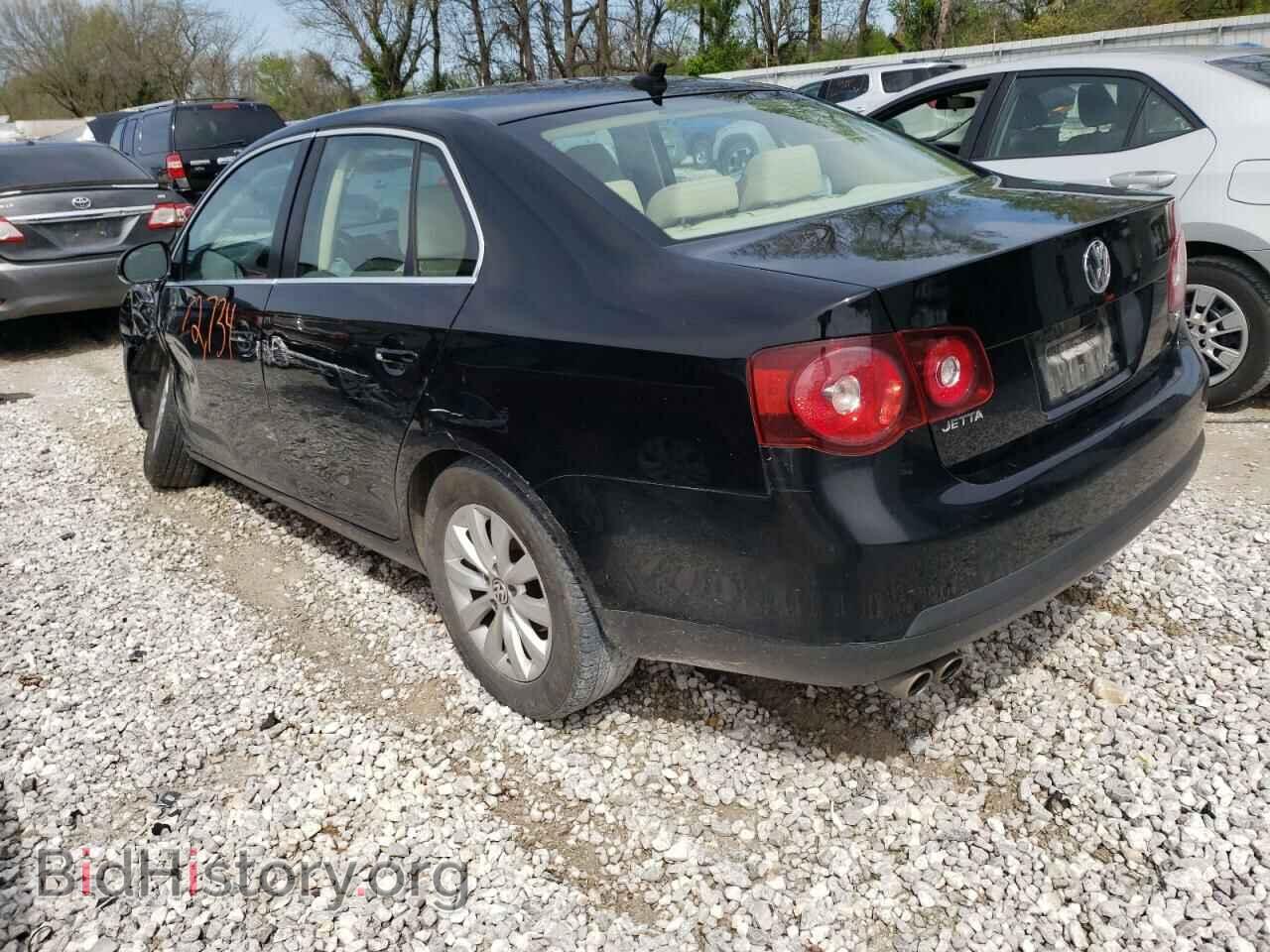 2010 VOLKSWAGEN JETTA - VIN: 3VWRZ7AJ1AM024509 - Фото 3