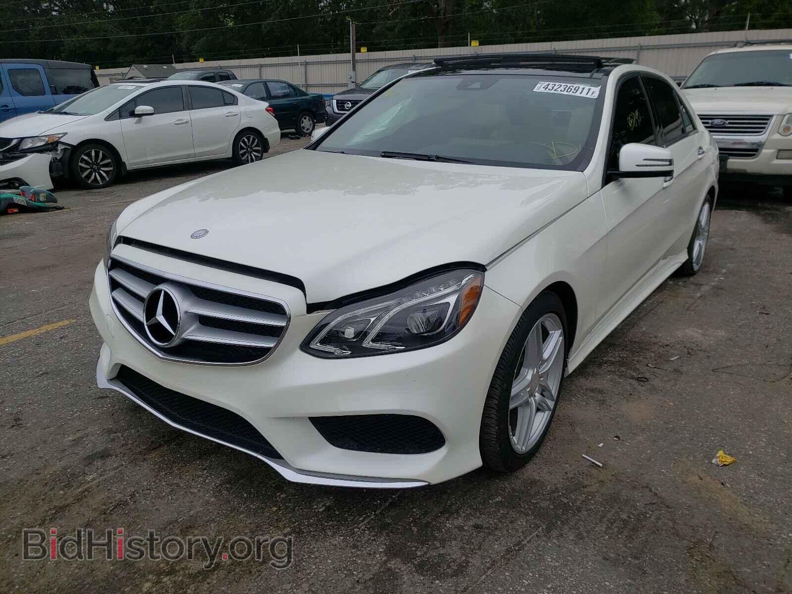 2014 MERCEDES-BENZ E-CLASS - VIN: WDDHF5KB3EA818875 - Фото 2