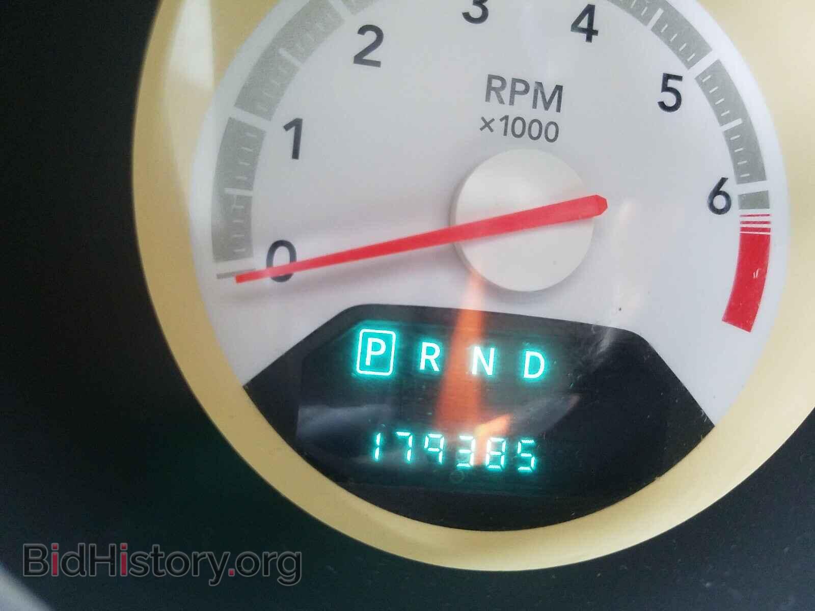 2008 DODGE AVENGER - VIN: 1B3LC56K98N137304 - Фото 8