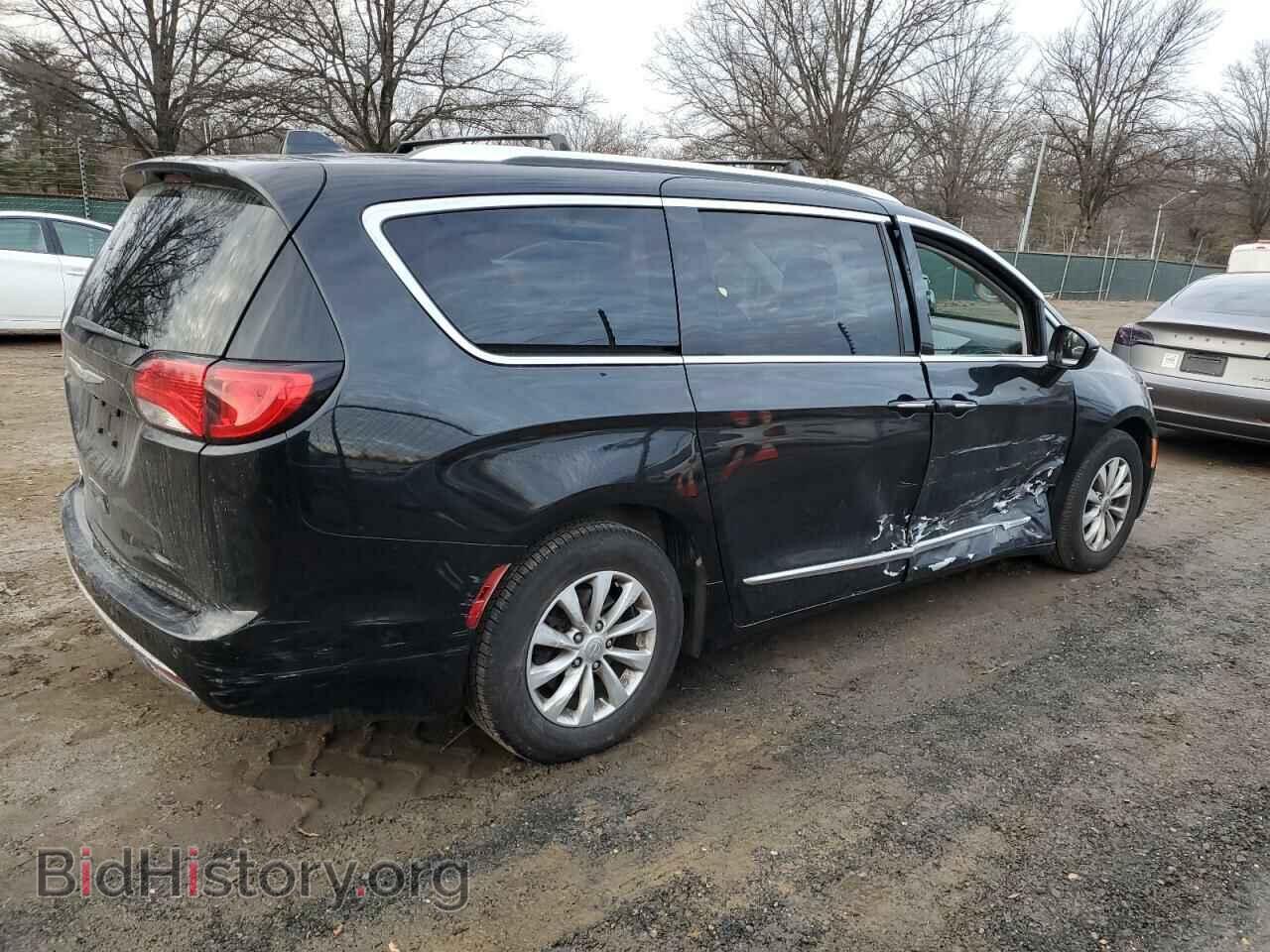 2018 CHRYSLER PACIFICA - VIN: 2C4RC1BG4JR352827 - Photo 3