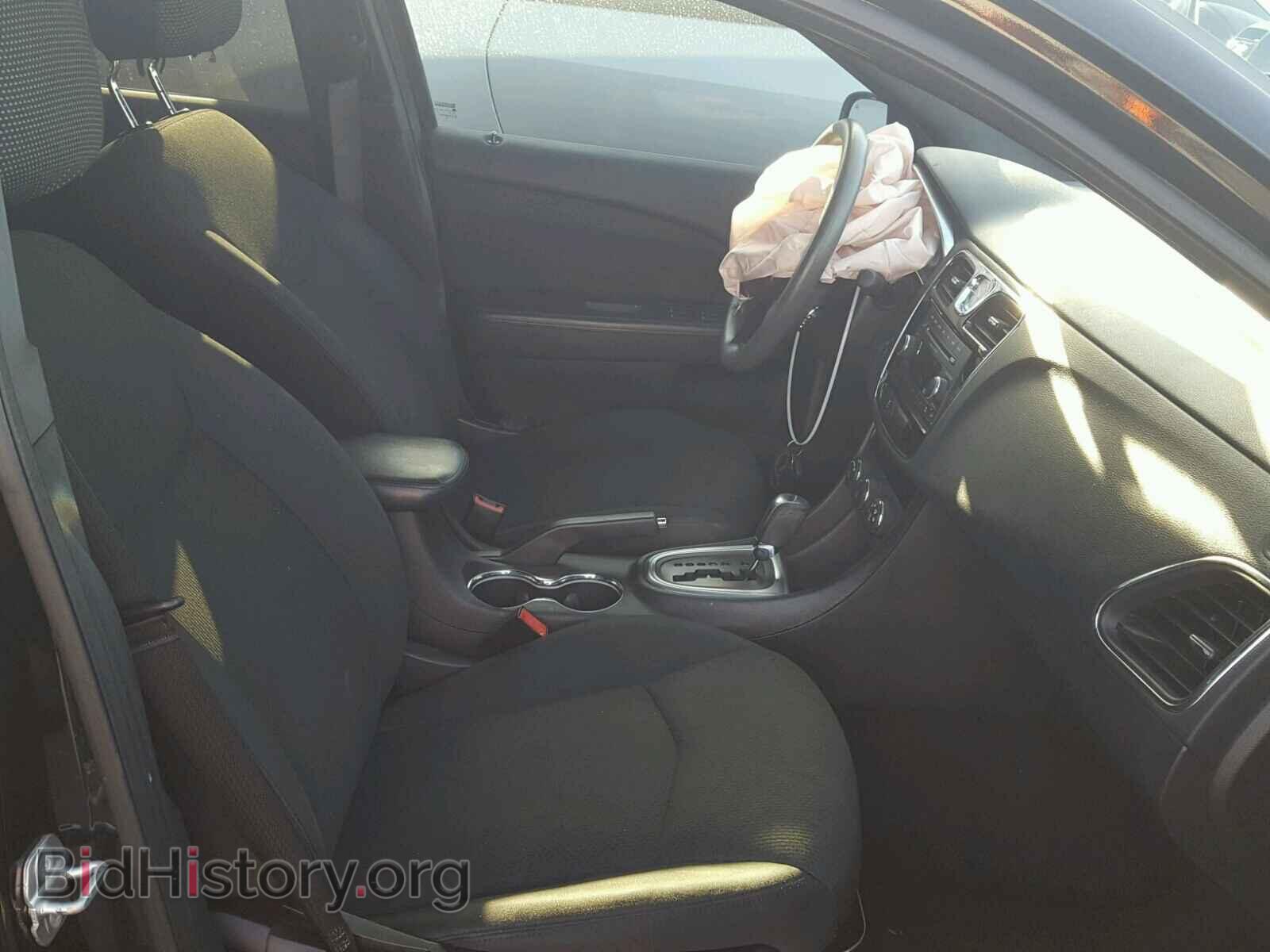 2012 CHRYSLER 200 - VIN: 1C3CCBAB3CN107992 - Photo 5