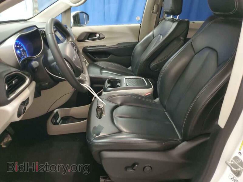 2023 Chrysler PACIFICA (VIN 2C4RC1BG5PR571353) — photo 7 of 14