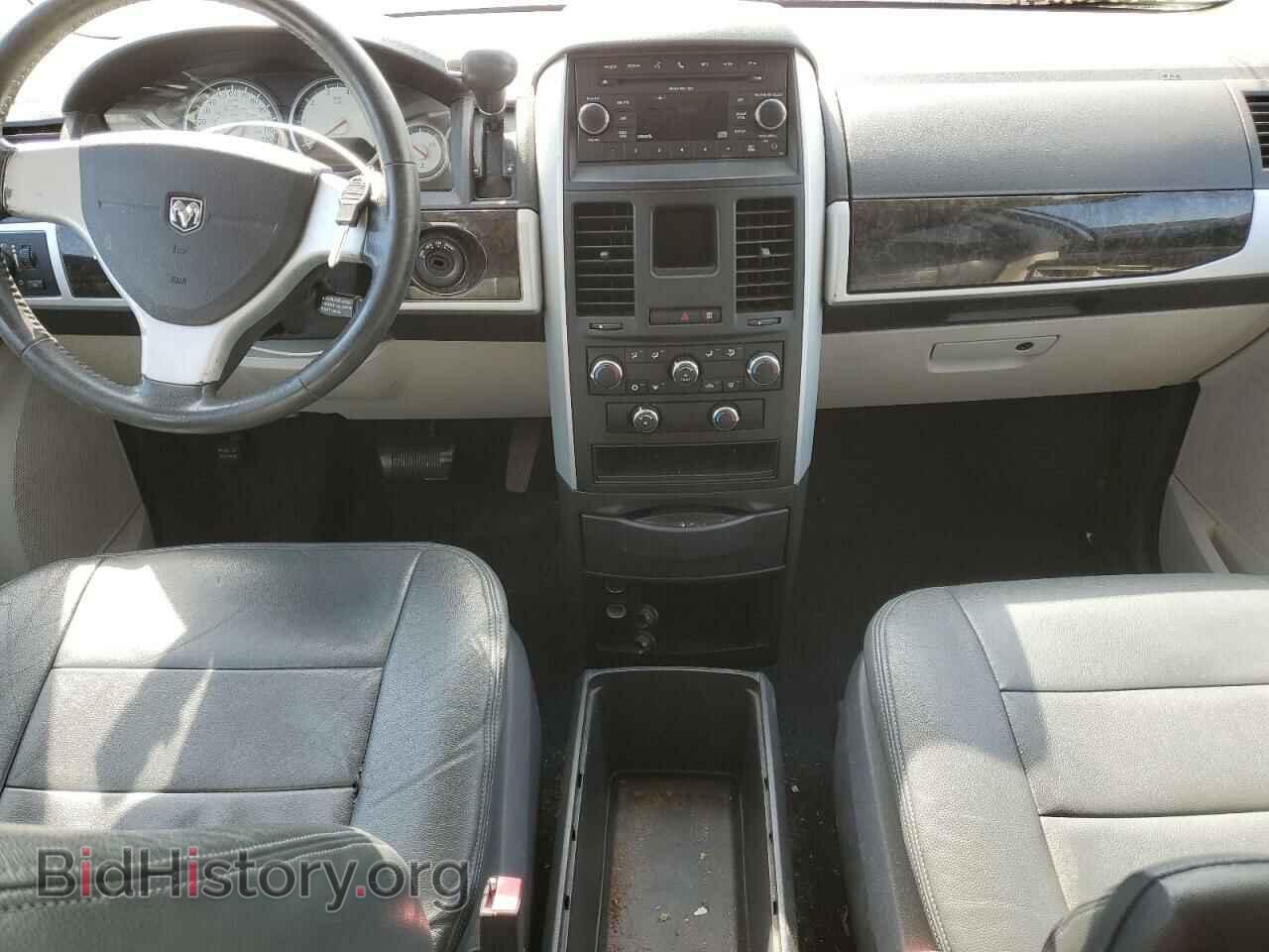 2010 DODGE CARAVAN - VIN: 2D4RN5D17AR196313 - Photo 8