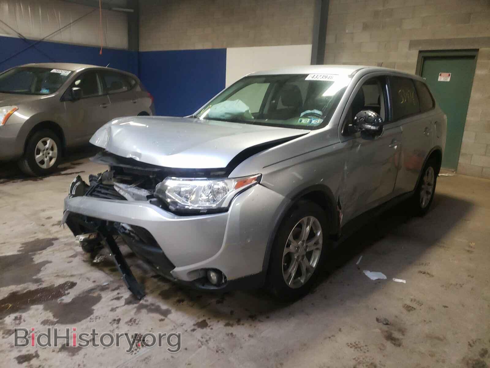 2015 MITSUBISHI OUTLANDER - VIN: JA4AD3A38FZ010678 - Фото 2