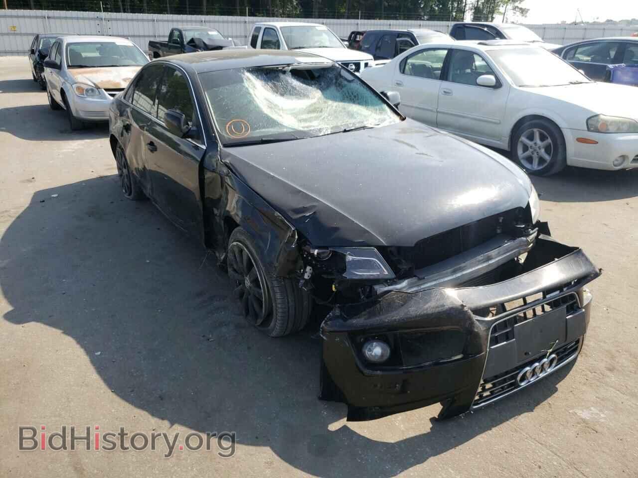 Photo WAUFFAFL9BA095393 - AUDI A4 2011