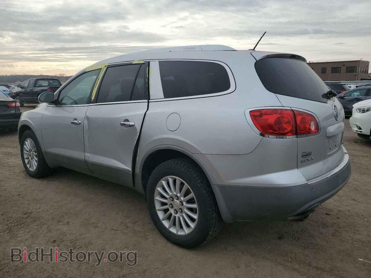 2011 BUICK ENCLAVE - VIN: 5GAKVBED3BJ183149 - Фото 2