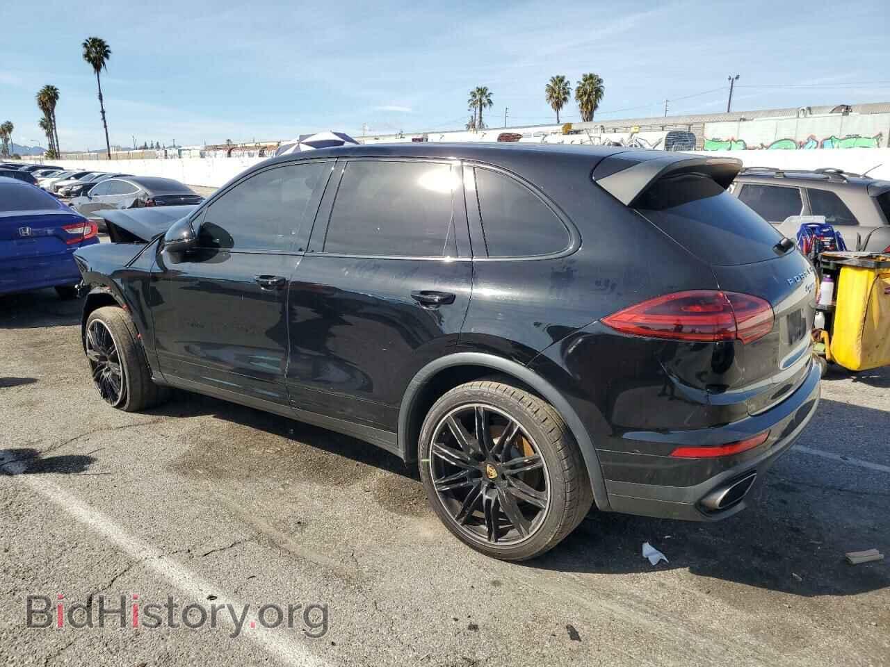 2016 PORSCHE CAYENNE - VIN: WP1AA2A23GLA05553 - Фото 2