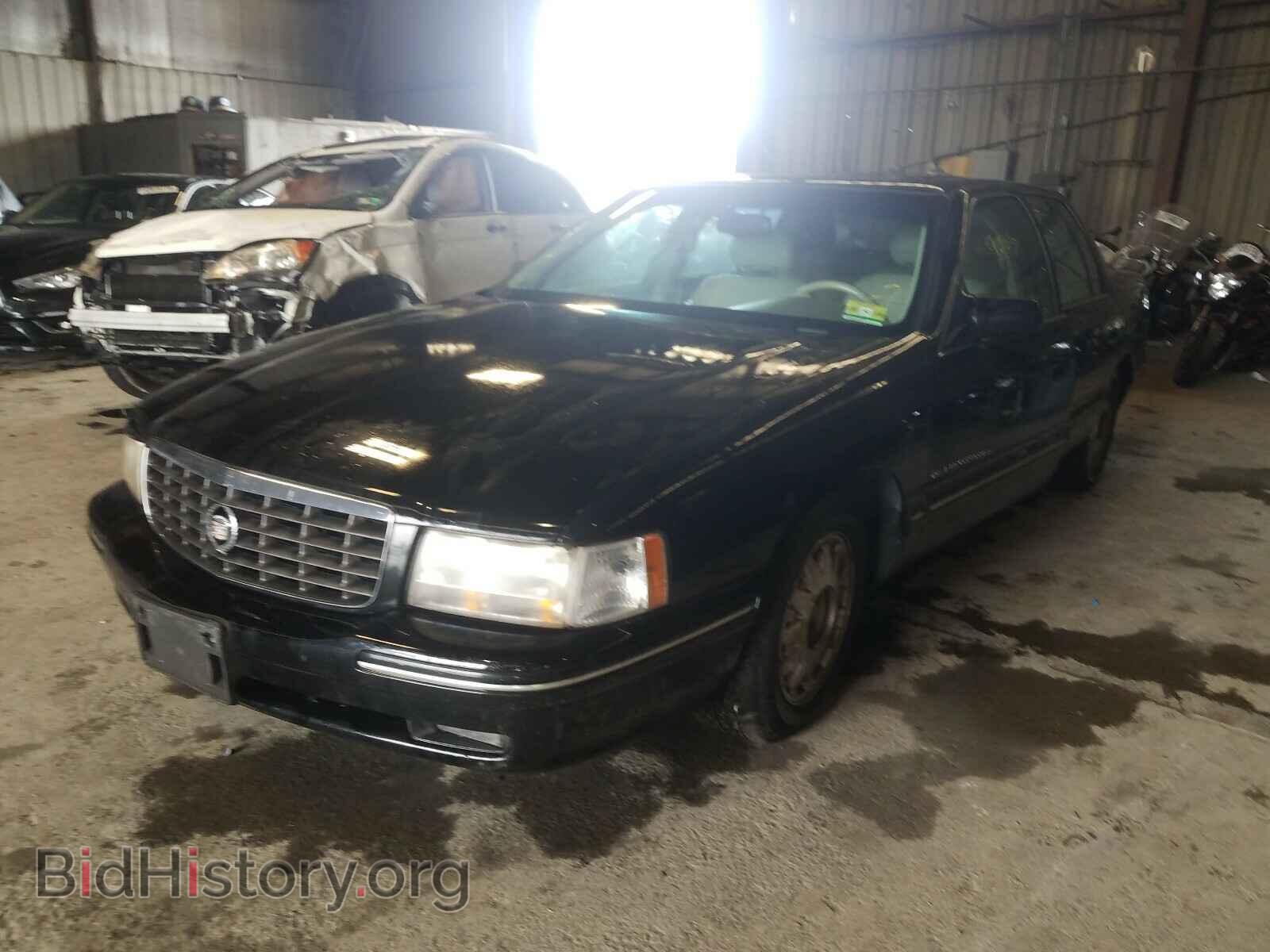 1998 CADILLAC DEVILLE - VIN: 1G6KF5499WU751308 - Фото 2
