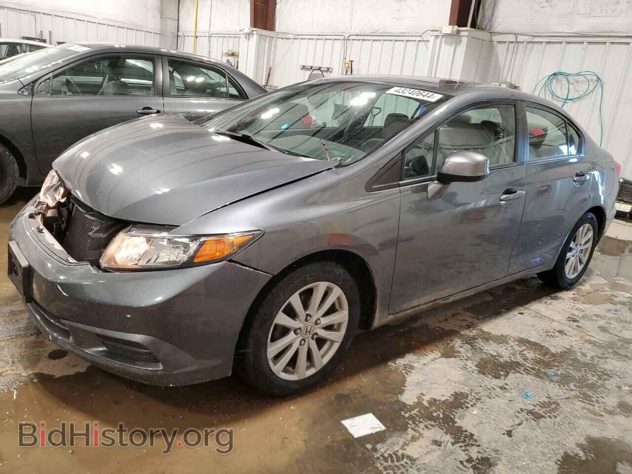 Фотография 19XFB2F88CE031943 - HONDA CIVIC 2012