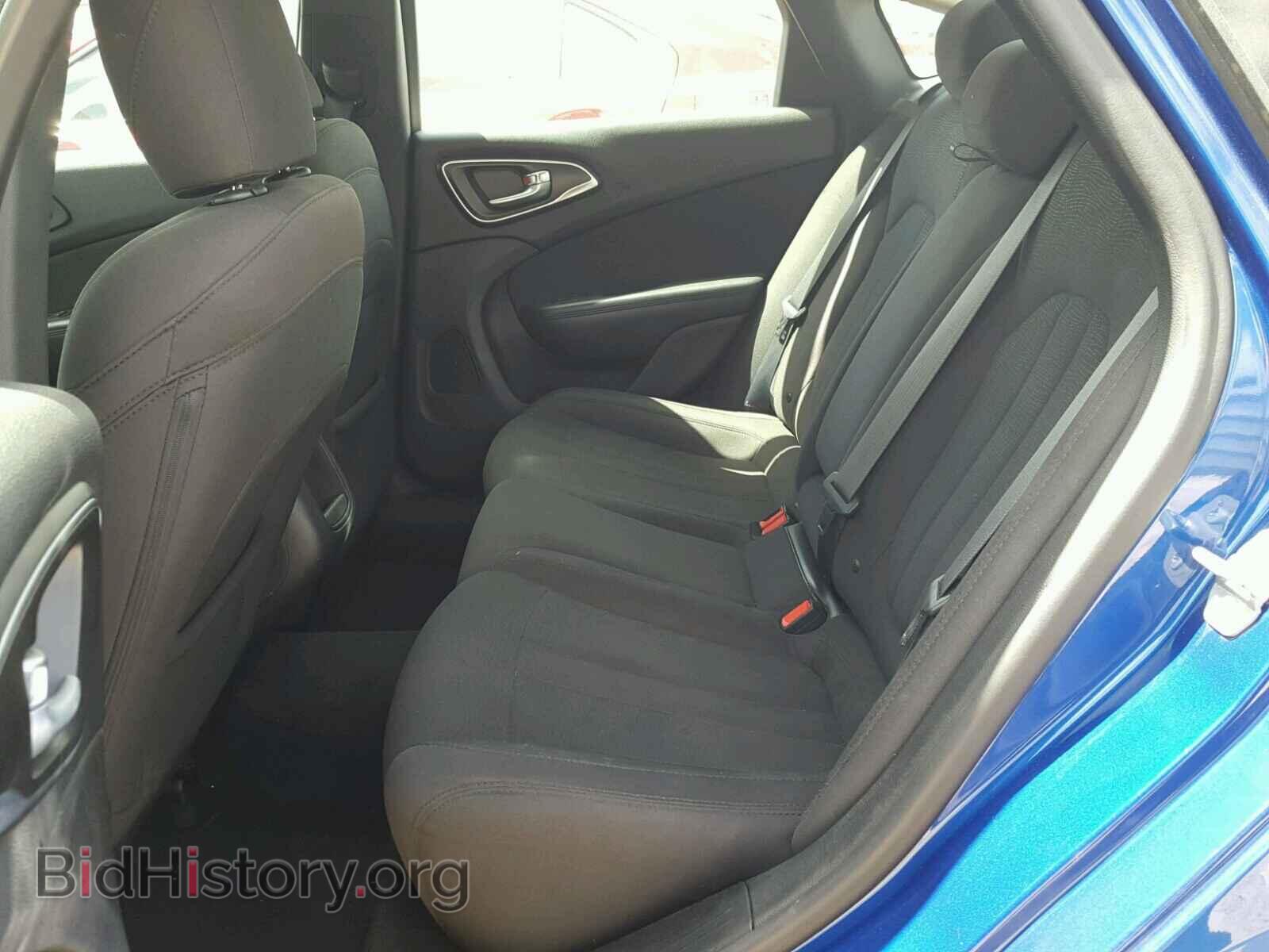 2016 CHRYSLER 200 - VIN: 1C3CCCAB5GN140665 - Фото 6