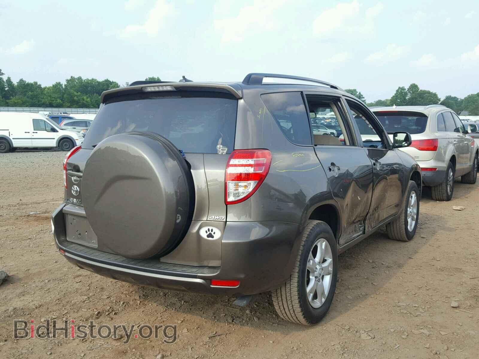 2011 TOYOTA RAV4 - VIN: 2T3BF4DV3BW123763 - Фото 4
