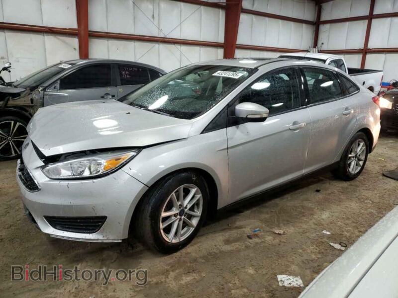 2015 Ford FOCUS SE (VIN 1FADP3F20FL213308) — фото 1 из 13, Copart, повреждение: передняя часть