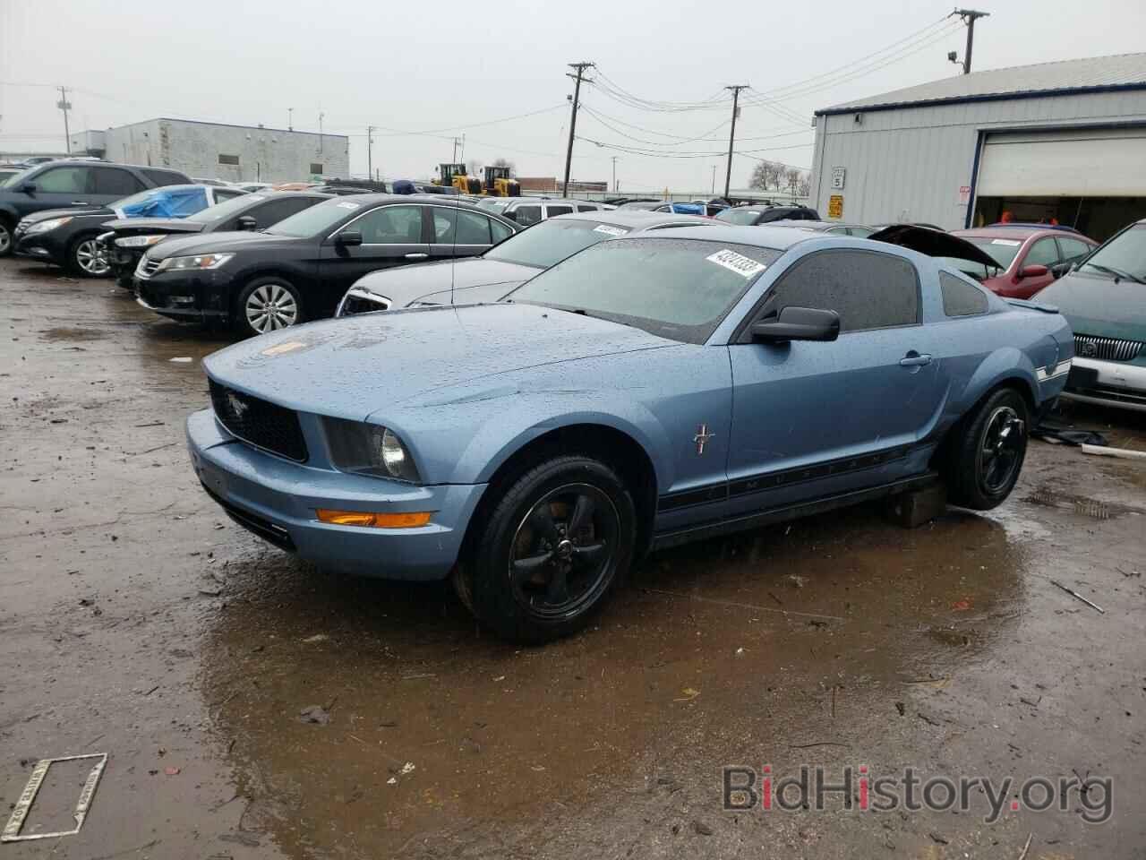Photo 1ZVFT80N375367786 - FORD MUSTANG 2007