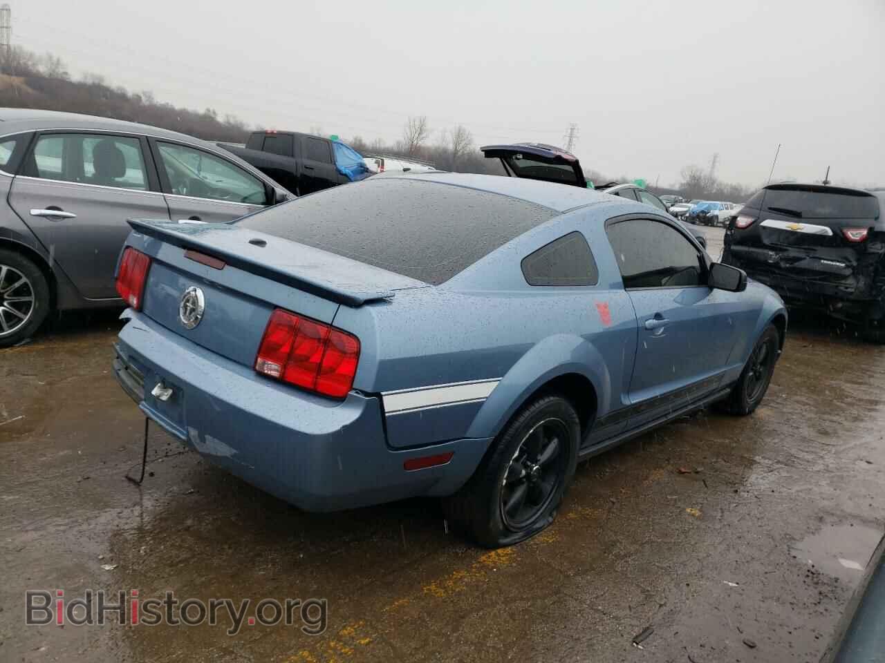 2007 FORD MUSTANG - VIN: 1ZVFT80N375367786 - Фото 3