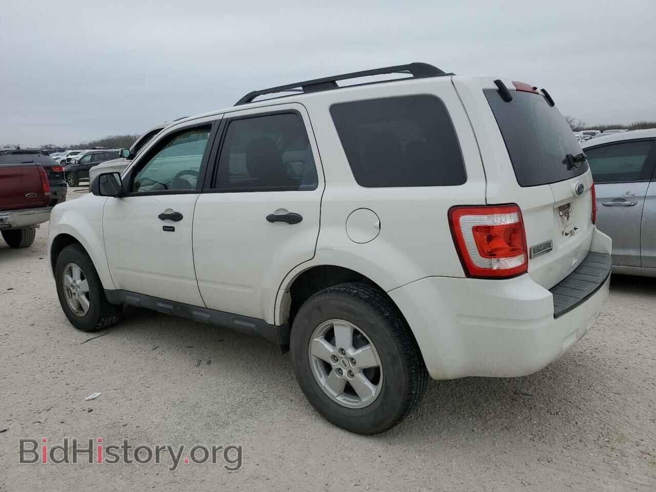 2010 FORD ESCAPE - VIN: 1FMCU0DG2AKC24705 - Фото 2
